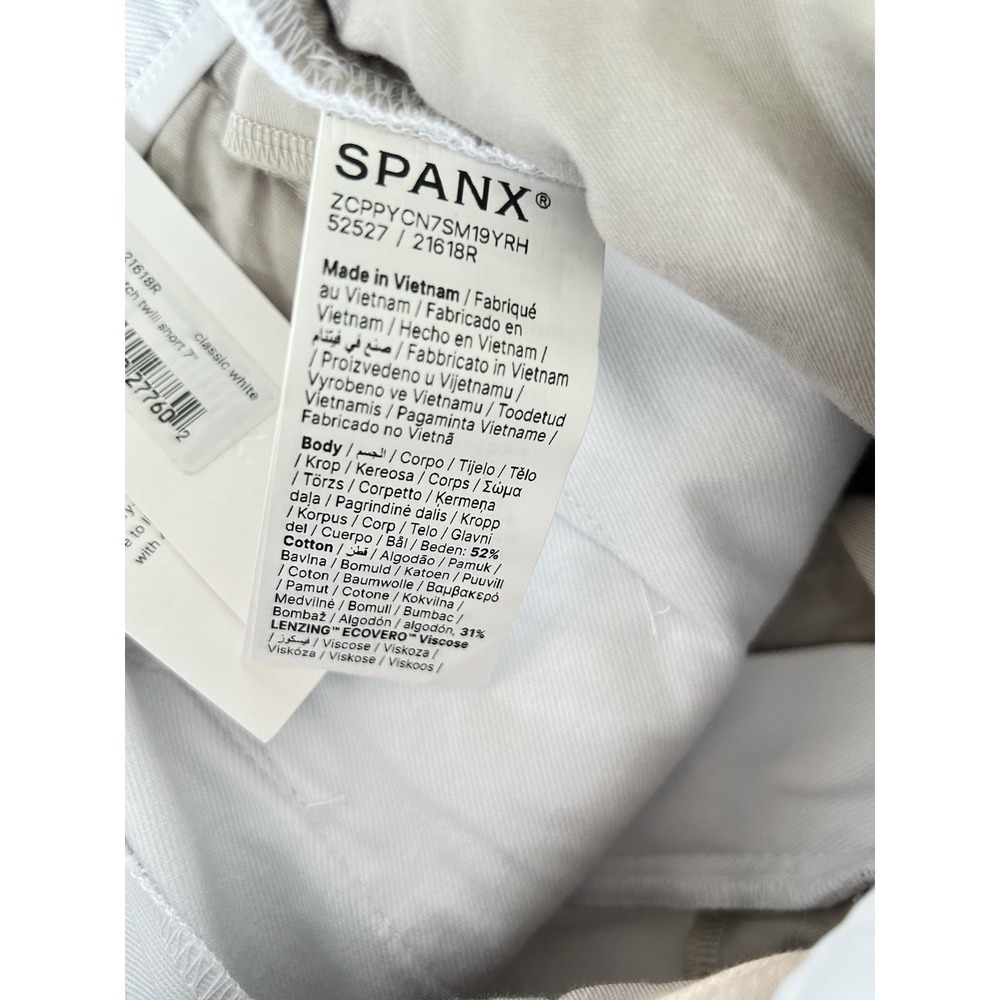 NWT SPANX Supersmooth Stretch Twill Shorts White M High Rise Shaping 360 - Picture 7 of 7